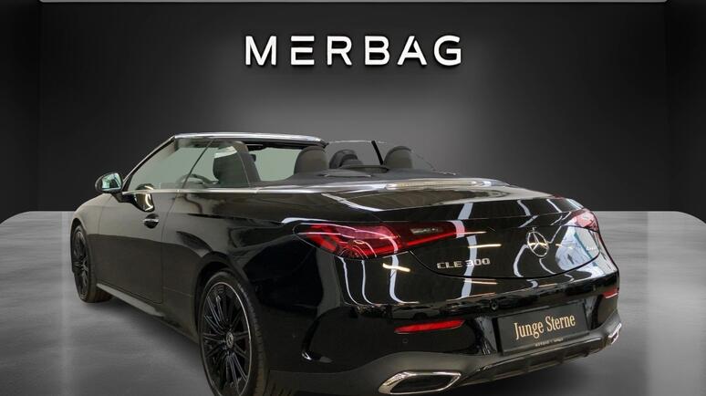 Mercedes-Benz - CLE 300 4MATIC Cabriolet