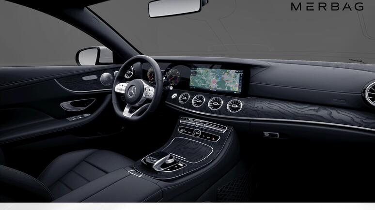 Mercedes-Benz - E 220 d 4MATIC Coupé