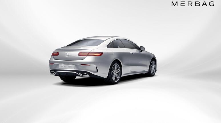 Mercedes-Benz - E 220 d 4MATIC Coupé