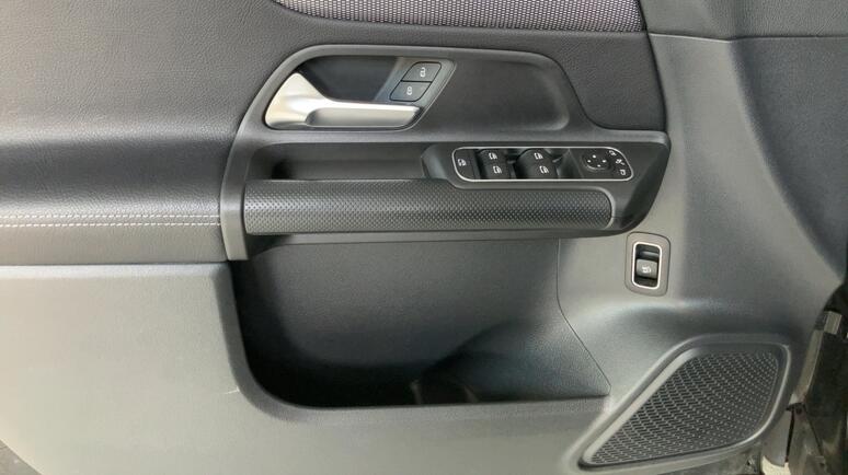 Mercedes-Benz - GLB 200 d 4MATIC