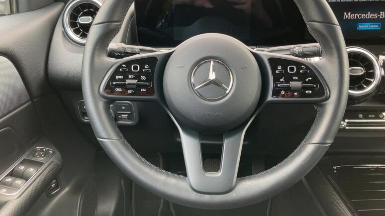 Mercedes-Benz - GLB 200 d 4MATIC