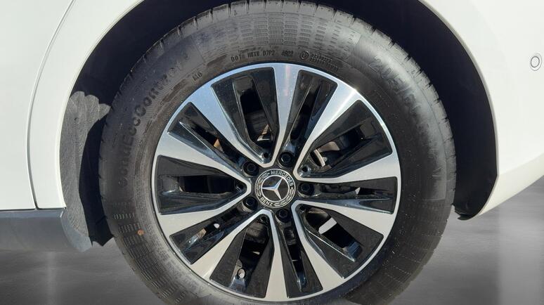 Mercedes-Benz - A 180 d Progressive Line Facelift