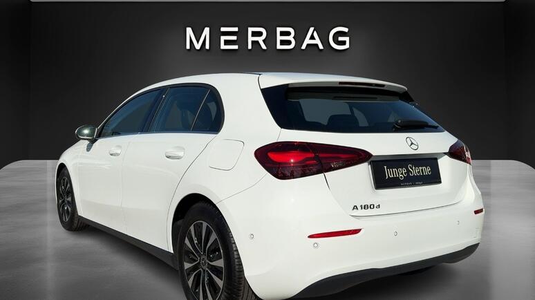 Mercedes-Benz - A 180 d Progressive Line Facelift