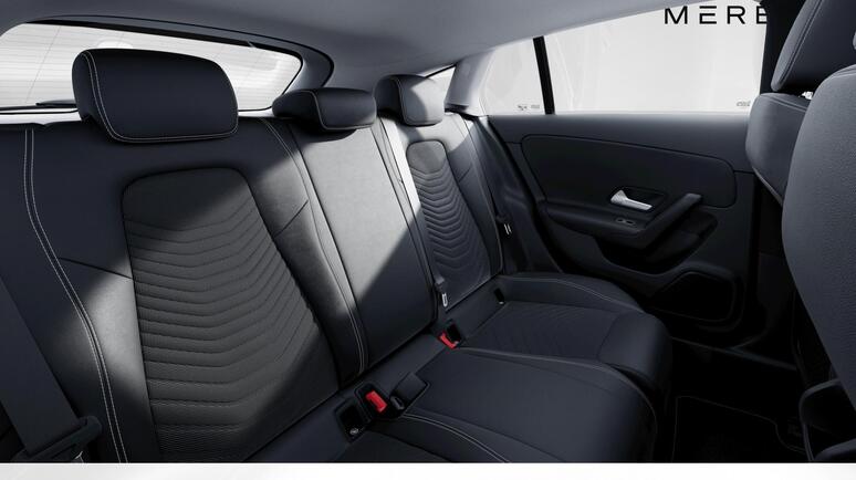 Mercedes-Benz - CLA 180d Shooting Brake Österreich-Edtion