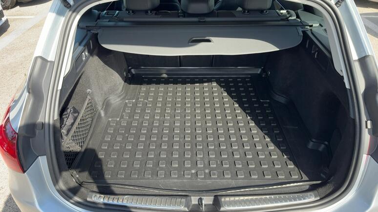 Mercedes-Benz - C 220 d T-Modell