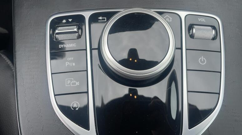 Mercedes-Benz - E 400 d 4MATIC Limousine