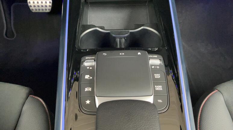 Mercedes-Benz - B 200 d AMG Line