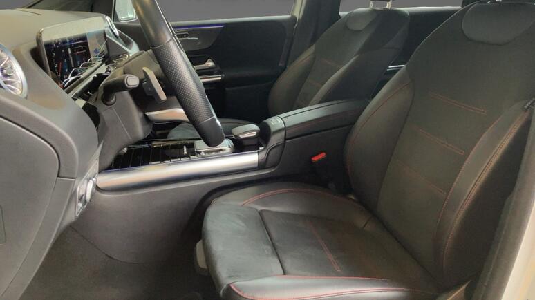 Mercedes-Benz - B 200 d AMG Line