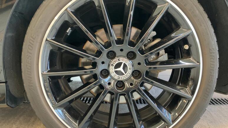 Mercedes-Benz - CLA 200 Shooting Brake