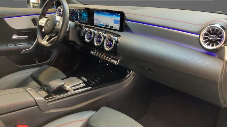 Mercedes-Benz - CLA 200 Shooting Brake