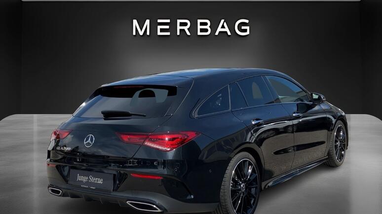 Mercedes-Benz - CLA 200 Shooting Brake
