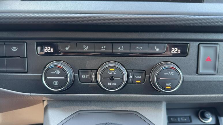 Volkswagen - VOLKSWAGEN T6 KOMBI