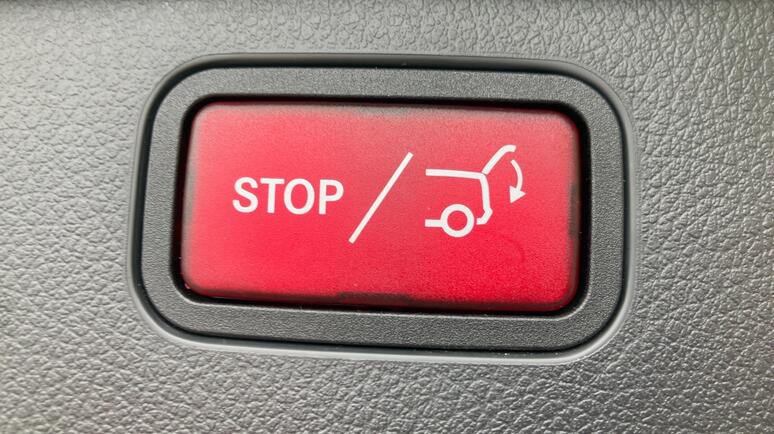 Mercedes-Benz - TC 220 d