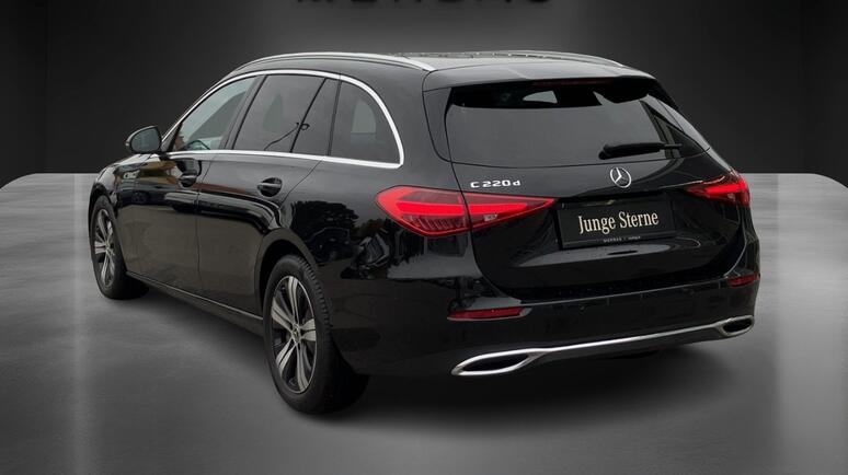 Mercedes-Benz - TC 220 d