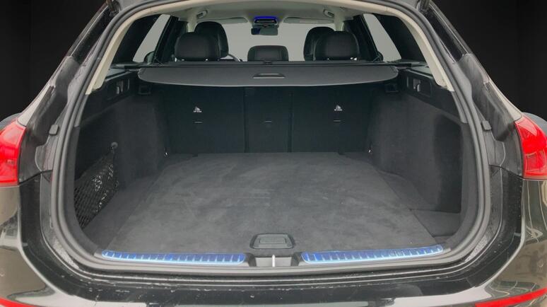 Mercedes-Benz - TC 220 d