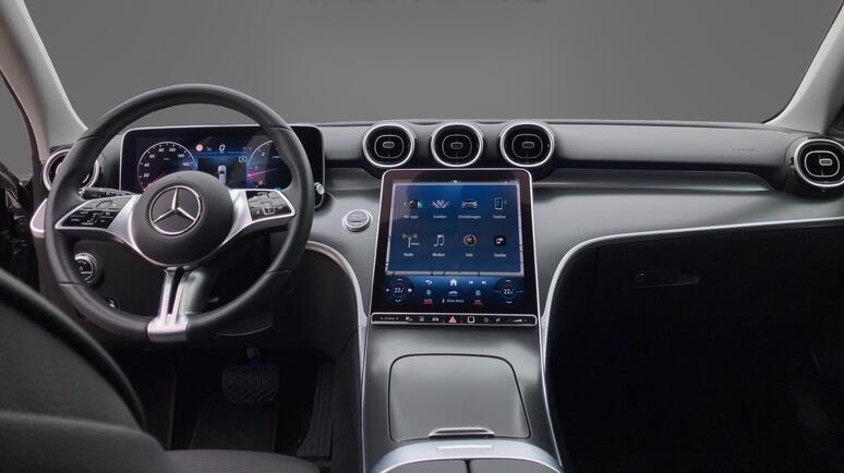 Mercedes-Benz - TC 220 d