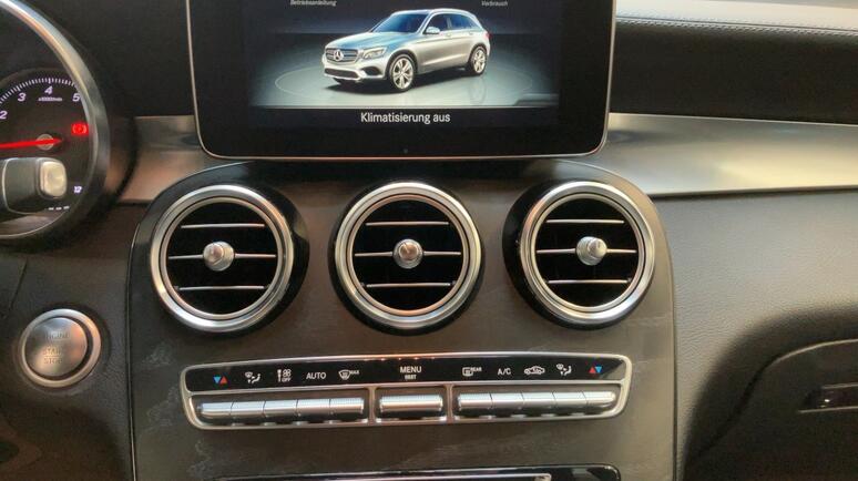 Mercedes-Benz - GLC 250 4MATIC AMG Line