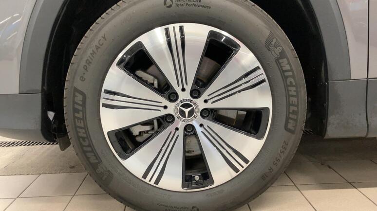 Mercedes-Benz - EQB 250+ Österreich-Edition Facelift