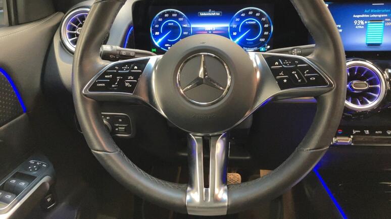 Mercedes-Benz - EQB 250+ Österreich-Edition Facelift