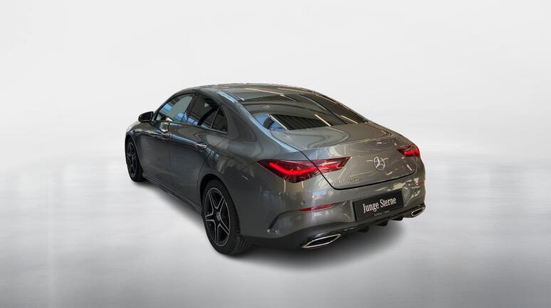 Mercedes-Benz - CLA 180 d Coupé Österreich-Edition