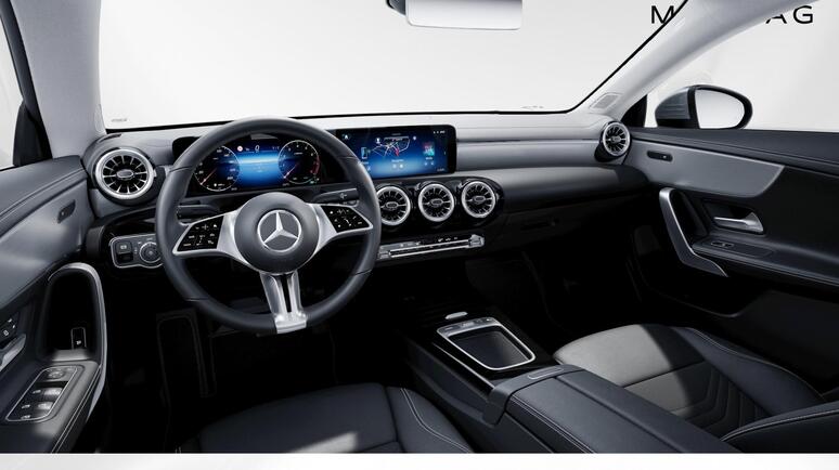 Mercedes-Benz - CLA 200 Coupé