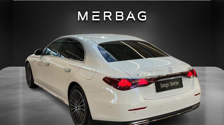 Mercedes-Benz - E 300 de 4MATIC Limousine Facelift