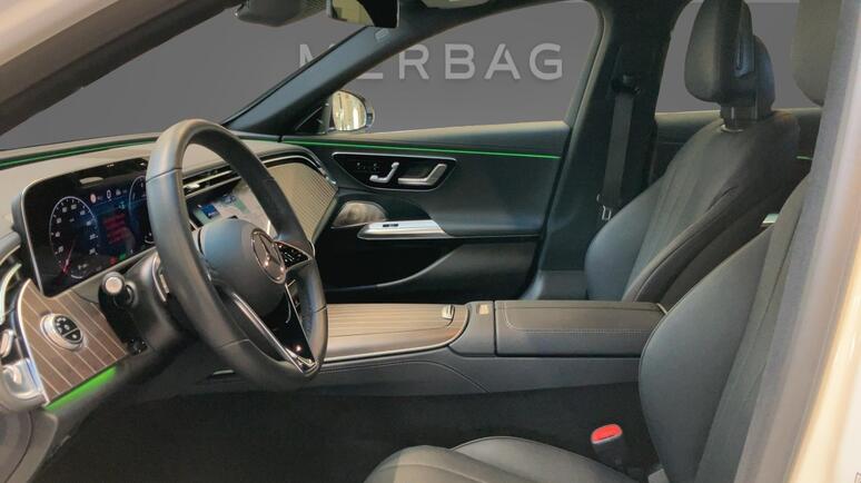 Mercedes-Benz - E 300 de 4MATIC Limousine Facelift