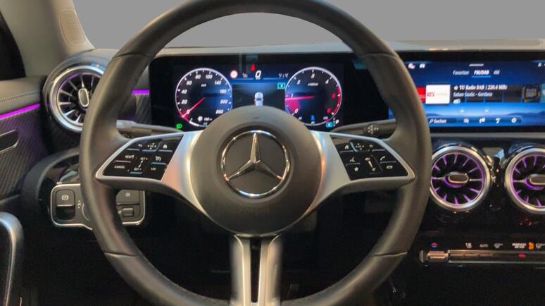 Mercedes-Benz - CLA 200 d Coupé