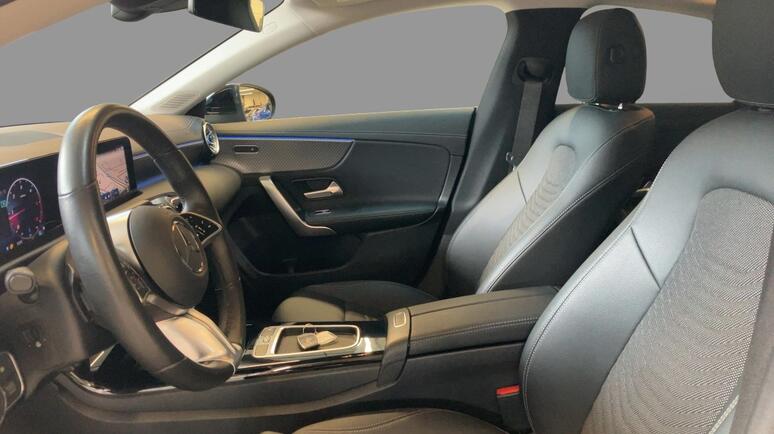 Mercedes-Benz - CLA 200 d Coupé