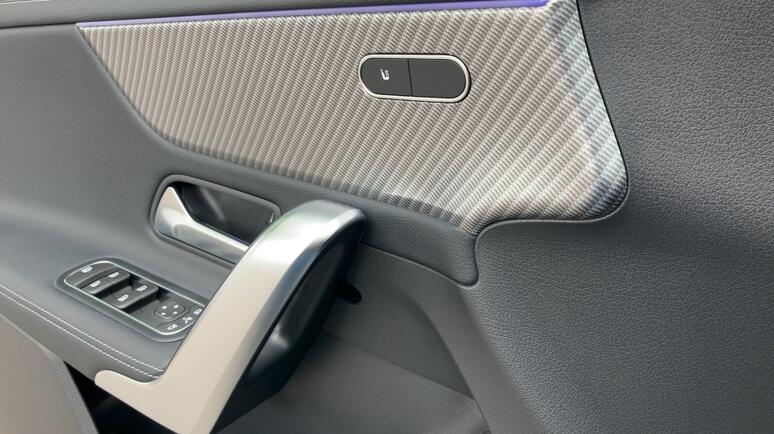 Mercedes-Benz - CLA 180 d Shooting Brake Progressive Line Facelift