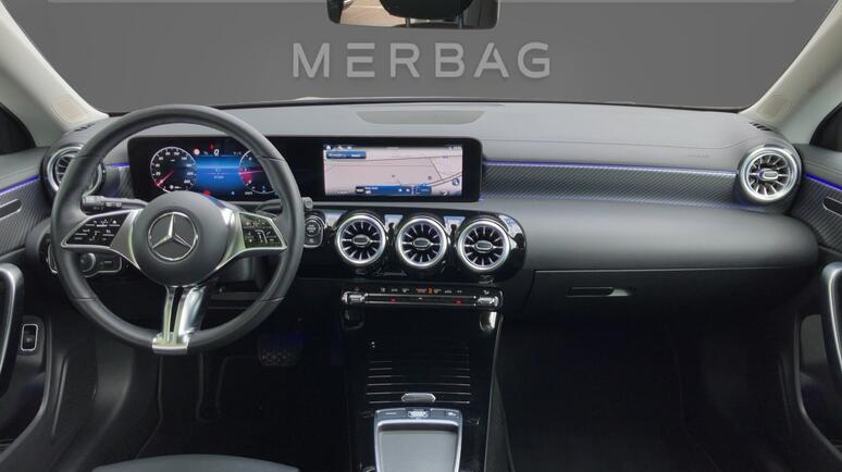Mercedes-Benz - CLA 180 d Shooting Brake Progressive Line Facelift
