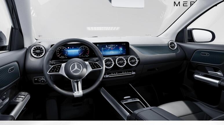 Mercedes-Benz - GLA 180 Österreich-Edition