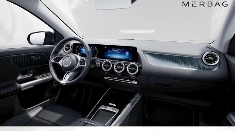 Mercedes-Benz - GLA 180 Österreich-Edition