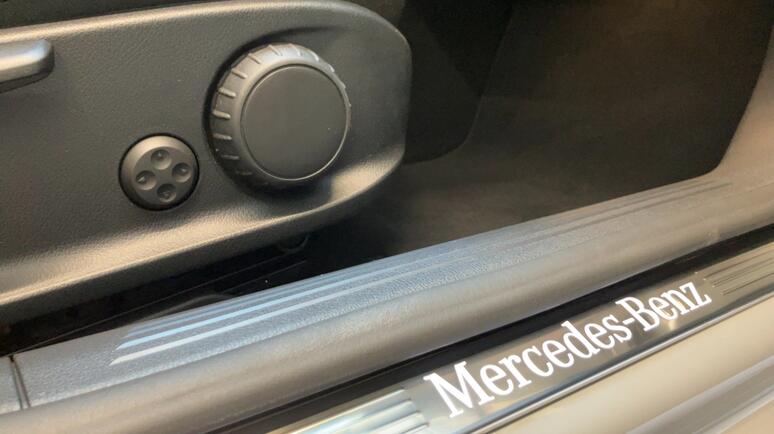 Mercedes-Benz - A 180 Kompaktlimousine Österreich-Edition