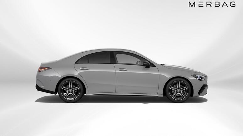 Mercedes-Benz - CLA 180 d Coupé Österreich-Edition