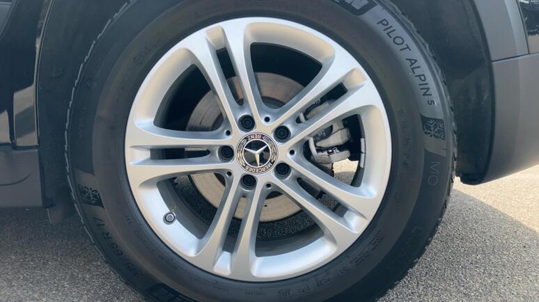 Mercedes-Benz - GLB 200 d 4MATIC Österreich-Edition