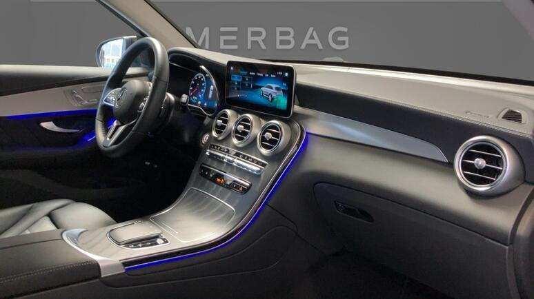 Mercedes-Benz - GLC 300 e 4MATIC