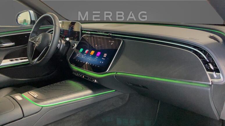 Mercedes-Benz - E 300 de 4MATIC T-Modell