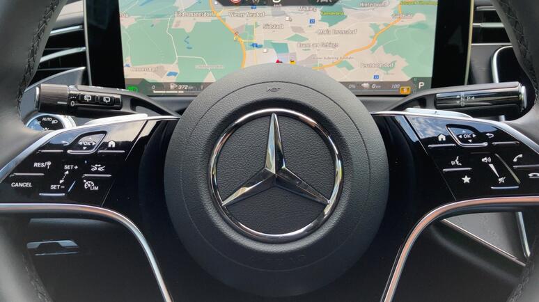 Mercedes-Benz - E 300 de 4MATIC T-Modell