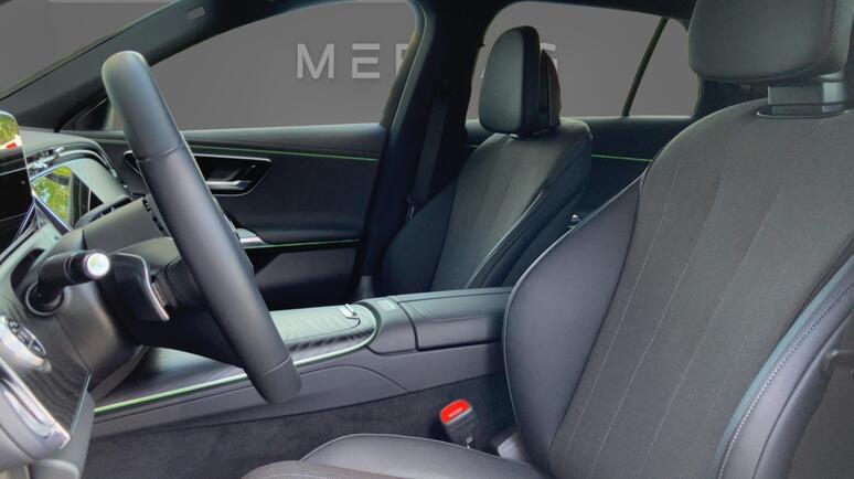 Mercedes-Benz - E 300 de 4MATIC T-Modell