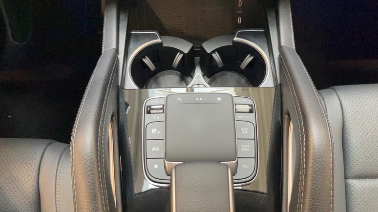 Mercedes-Benz - GLE 300 d 4MATIC AMG Line