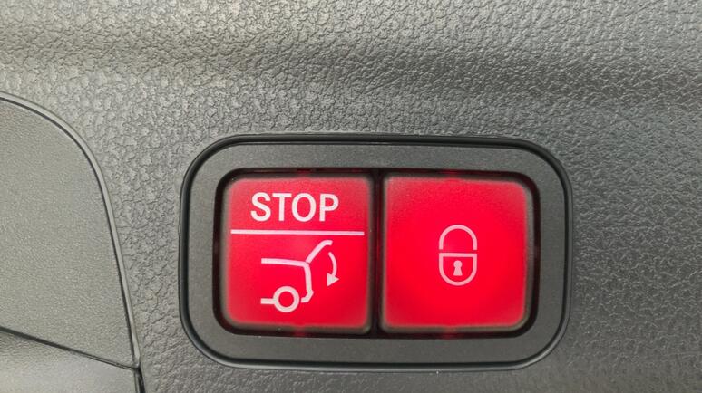 Mercedes-Benz - GLE 300 d 4MATIC AMG Line