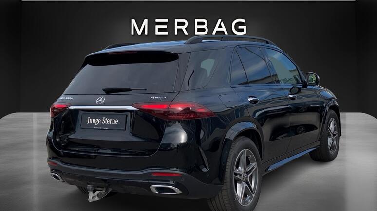 Mercedes-Benz - GLE 300 d 4MATIC AMG Line