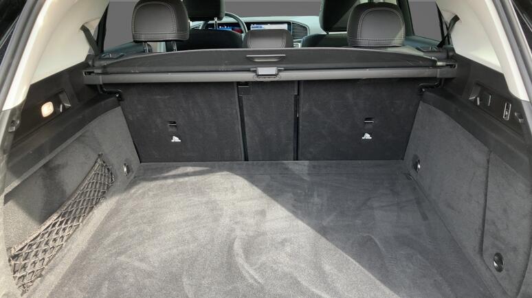 Mercedes-Benz - GLE 300 d 4MATIC AMG Line