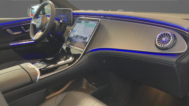 Mercedes-Benz - EQE 350+ SUV