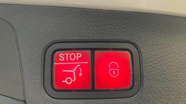 Mercedes-Benz - GLA 200 d 4MATIC Österreich-Edition