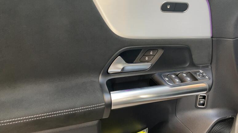 Mercedes-Benz - GLA 200 d 4MATIC Österreich-Edition