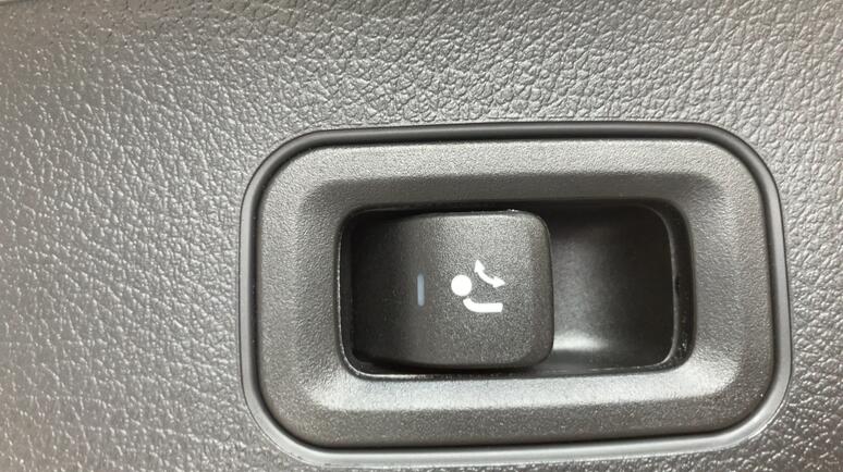 Mercedes-Benz - GLA 200 d 4MATIC Österreich-Edition