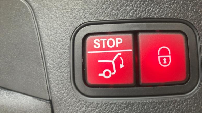 Mercedes-Benz - GLA 200 d 4MATIC Österreich-Edition