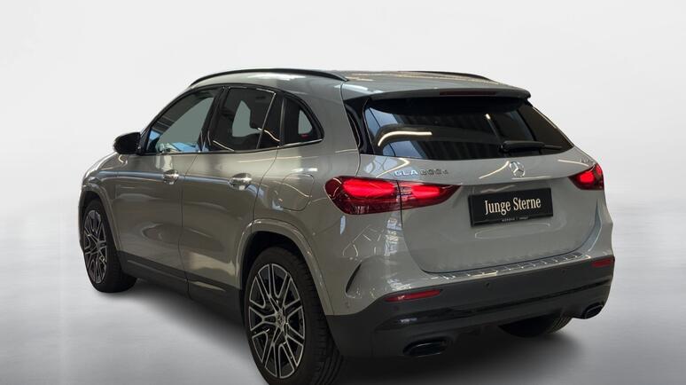 Mercedes-Benz - GLA 200 d 4MATIC Österreich-Edition